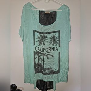 Free Kisses California Beach Plus Size Top